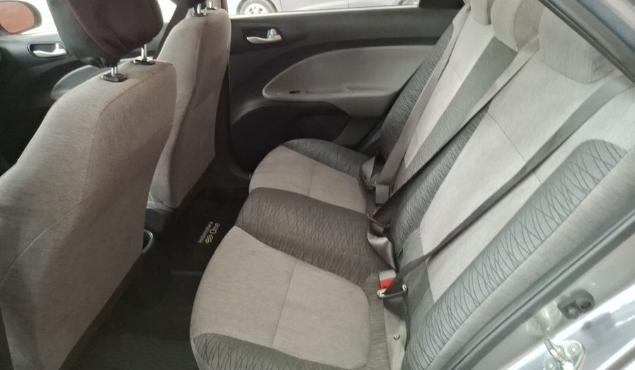 Kia Soluto 1.4 LX Sedan 2022