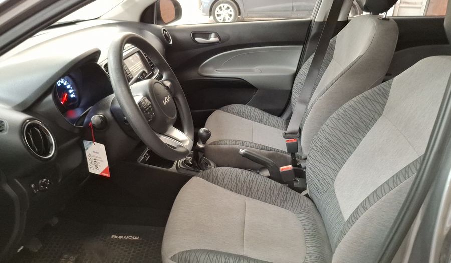 Kia Soluto 1.4 LX Sedan 2022