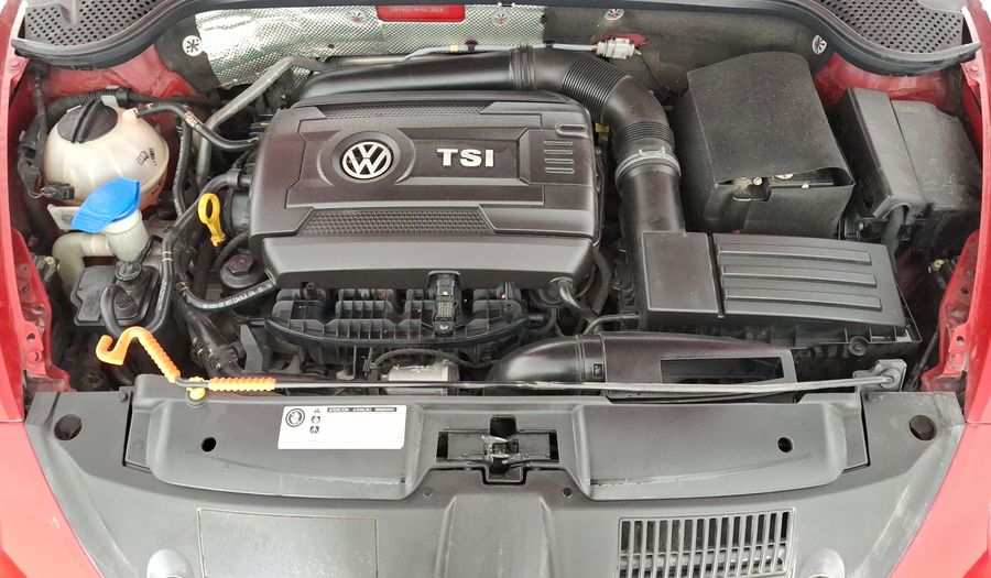 Volkswagen Beetle 2.0 TURBO R- LINE DSG Hatchback 2015