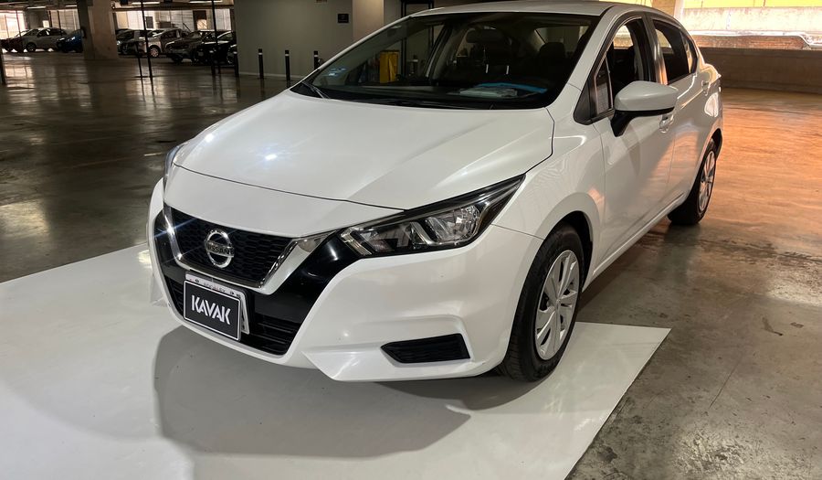 Nissan Versa 1.6 SENSE Sedan 2020