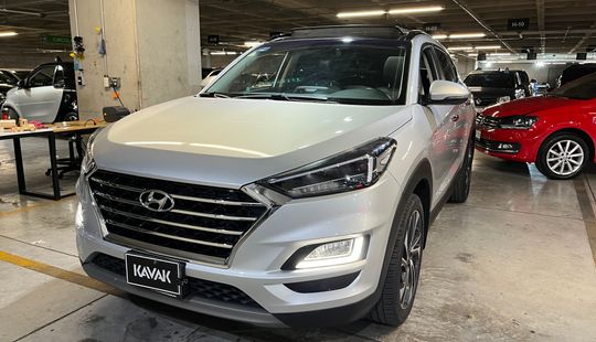 Hyundai • Tucson