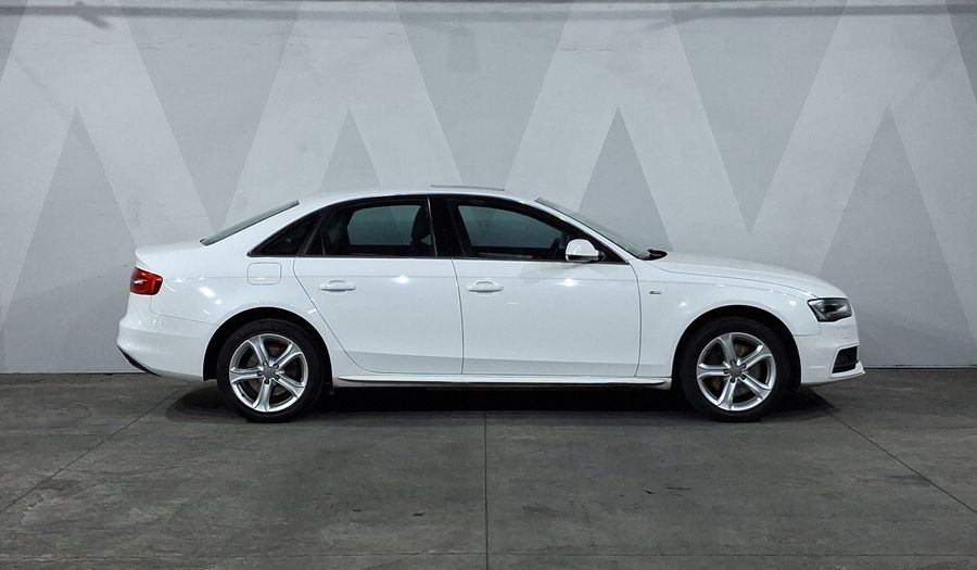 Audi A4 2.0 TFSI TRENDY PLUS S TRONIC QUATTRO Sedan 2016