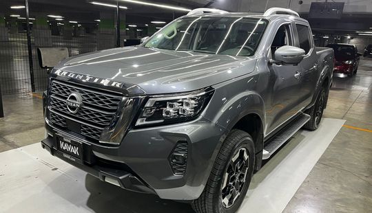 Nissan • Frontier