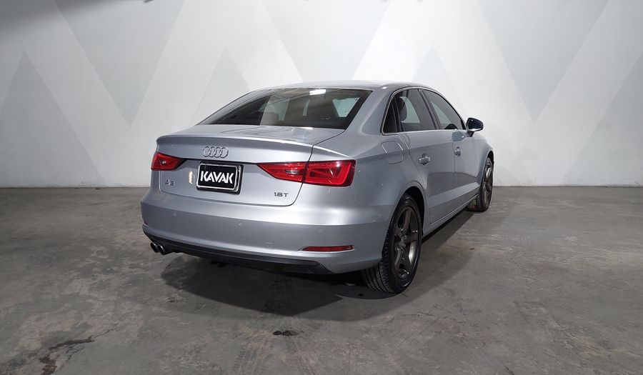Audi A3 1.8 TFSI ATTRACTION S TRONIC Sedan 2015