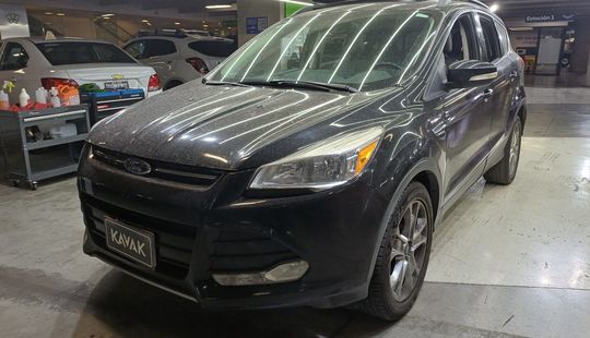 Ford • Escape