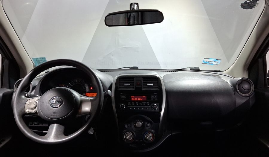 Nissan March 1.6 ADVANCE AT Hatchback 2016