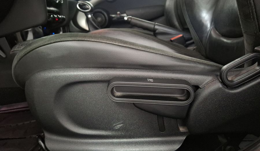 Mini Cooper 1.5 COOPER PEPPER AT Hatchback 2015