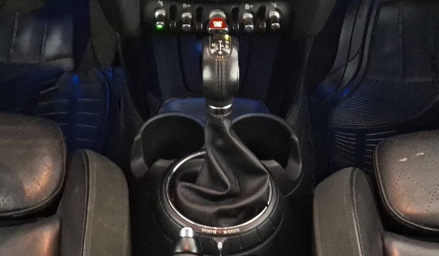 Mini Cooper 1.5 COOPER PEPPER AT Hatchback 2015