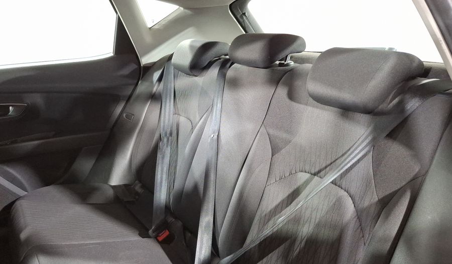 Seat Leon 1.4 TSI STYLE 125HP MT Hatchback 2016