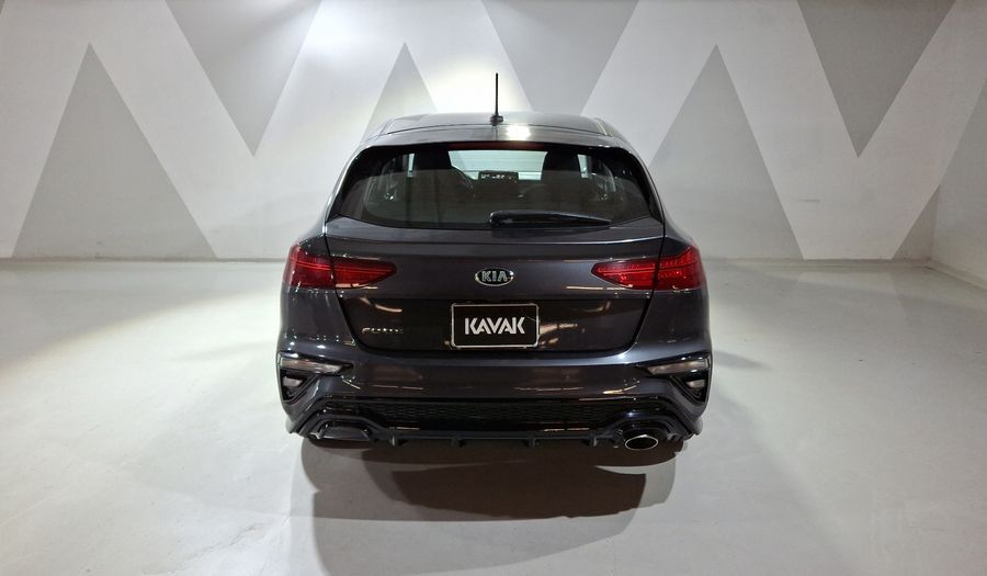 Kia Forte 2.0 EX IVT Hatchback 2021