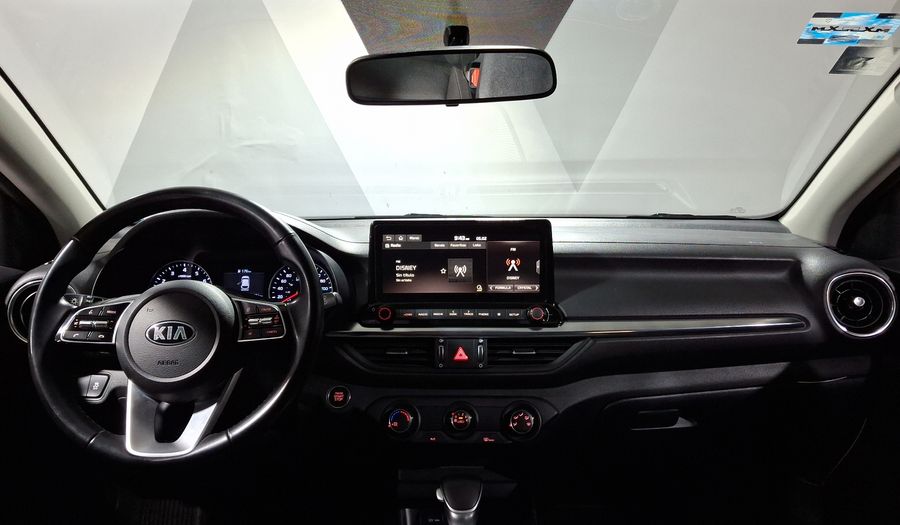 Kia Forte 2.0 EX IVT Hatchback 2021