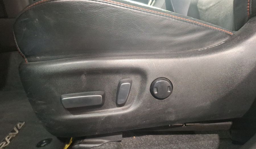 Toyota Rav4 2.5 L4 SE 4WD AT Suv 2017