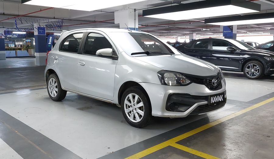 Toyota Etios 1.5 X PLUS Hatchback 2020
