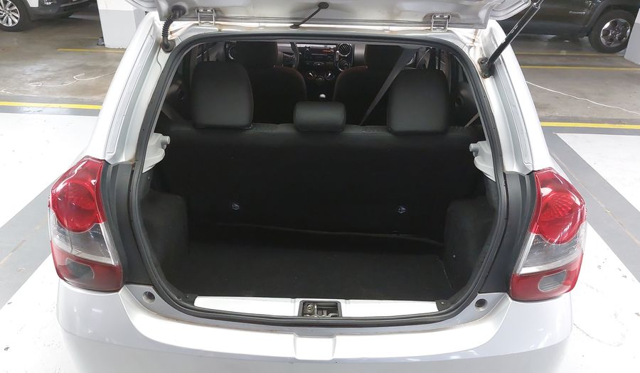 Toyota Etios 1.5 X PLUS Hatchback 2020