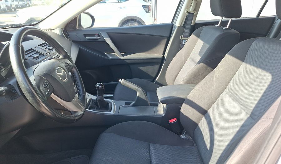 Mazda 3 1.6 V SPORT Hatchback 2012