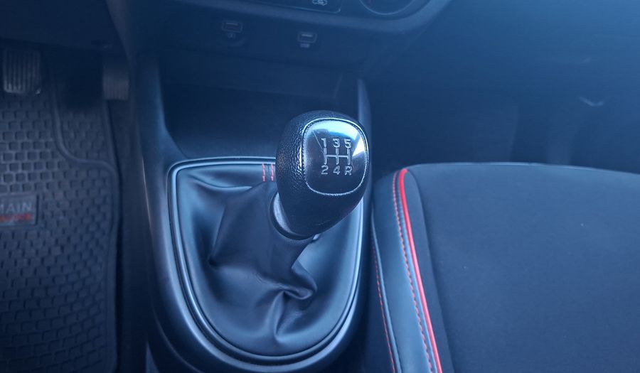 Hyundai Grand I10 1.2 PLUS Hatchback 2023