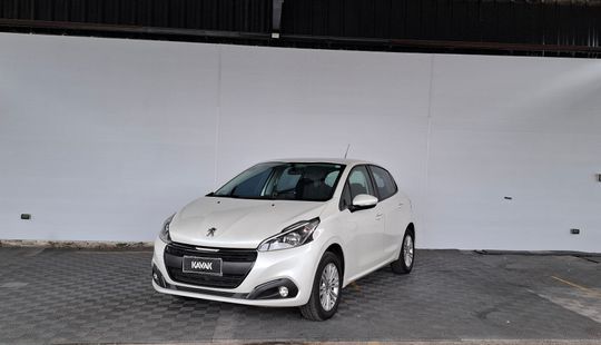 Peugeot • 208