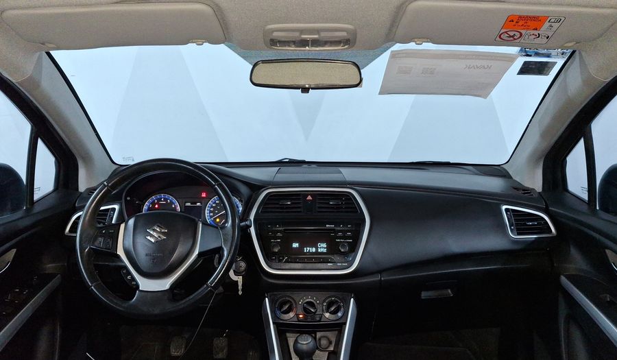 Suzuki S-cross 1.6 GL MT Suv 2015