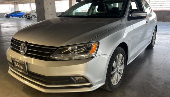 Volkswagen • Jetta