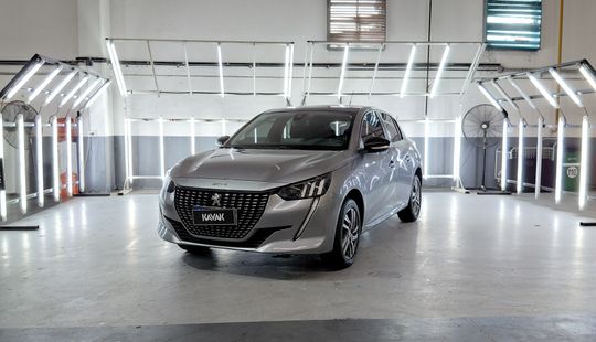 Peugeot • 208