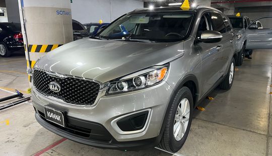 Kia • Sorento