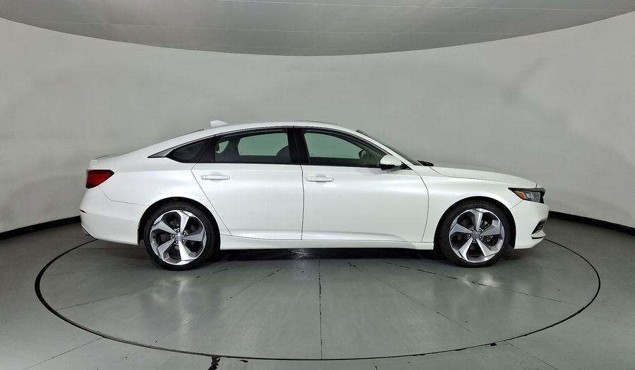 Honda Accord 2.0 TOURING AUTO Sedan 2020