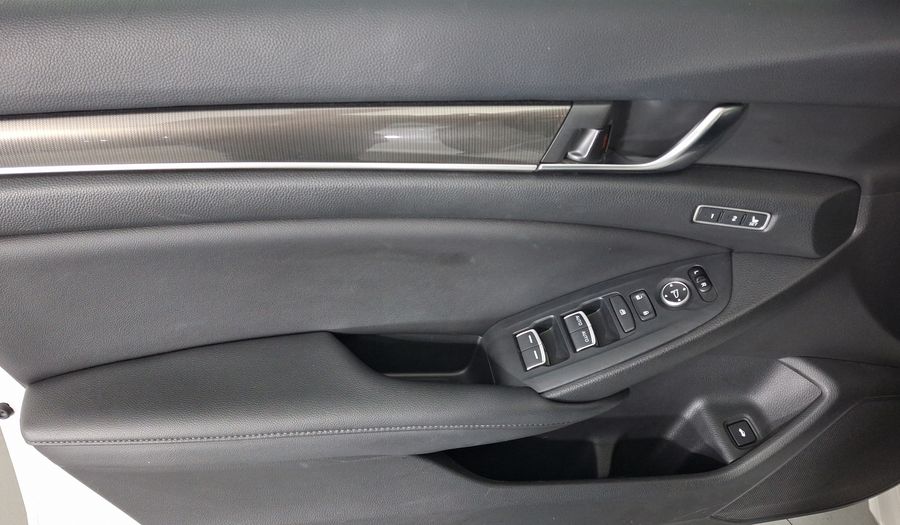 Honda Accord 2.0 TOURING AUTO Sedan 2020