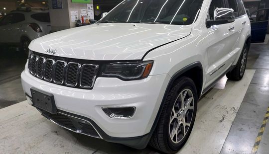 Jeep • Grand Cherokee