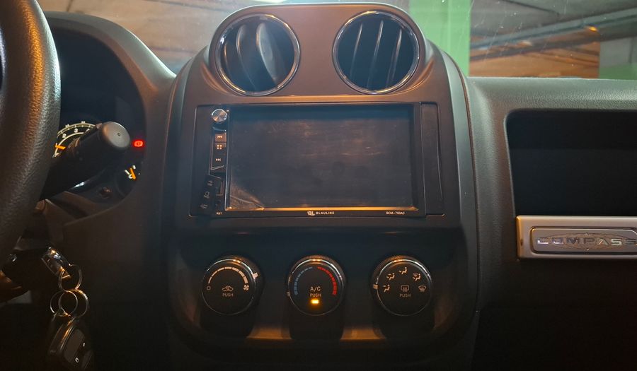 Jeep Compass 2.4 SPORT AUTO 4WD Suv 2014