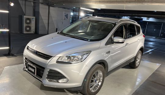 Ford • Escape