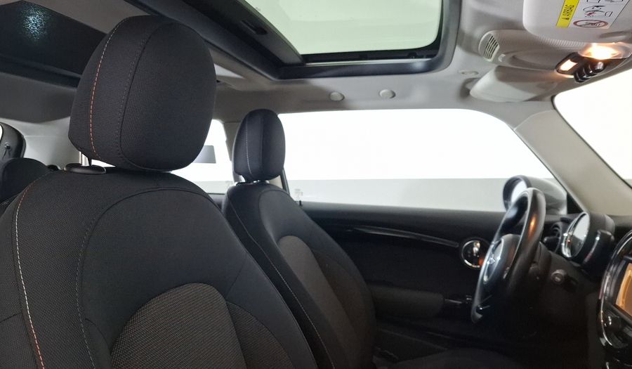 Mini Cooper 1.5 COOPER CHILI AUTO Hatchback 2018