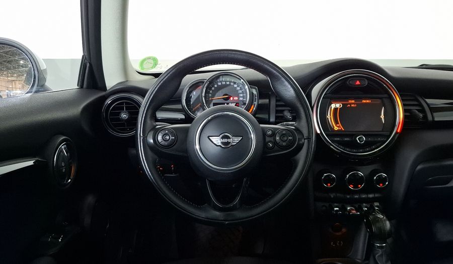 Mini Cooper 1.5 COOPER CHILI AUTO Hatchback 2018