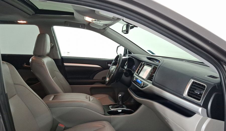 Toyota Highlander 3.5 XLE AUTO Suv 2019