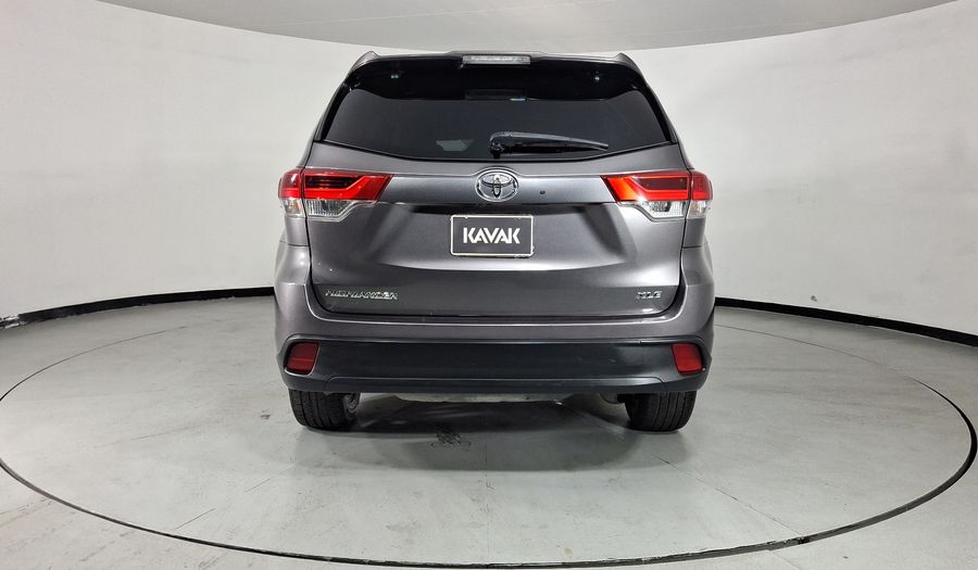 Toyota Highlander 3.5 XLE AUTO Suv 2019