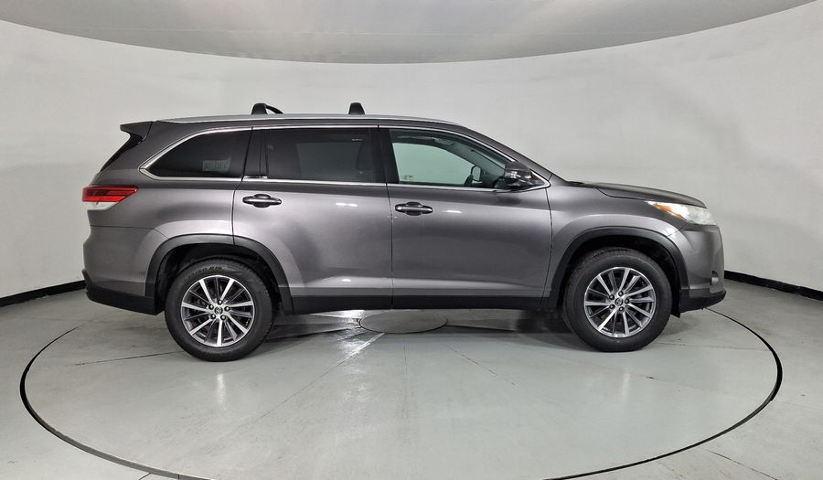 Toyota Highlander 3.5 XLE AUTO Suv 2019