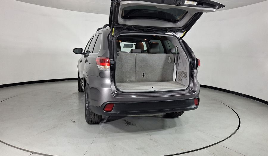 Toyota Highlander 3.5 XLE AUTO Suv 2019