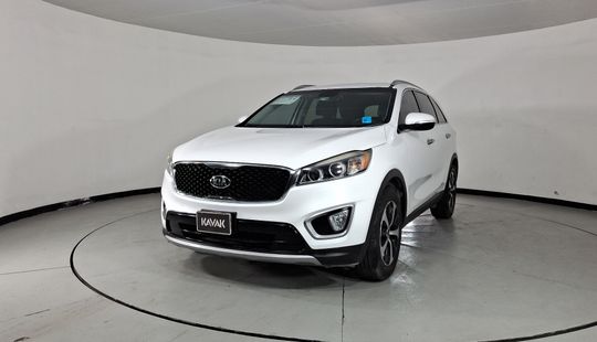 Kia • Sorento