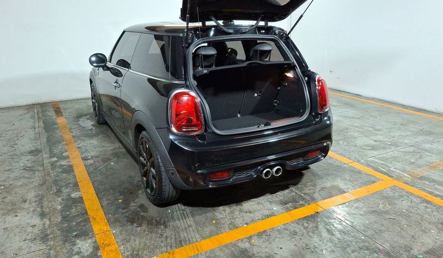 Mini Cooper S 2.0 COOPER HOT CHILI DCT Hatchback 2020