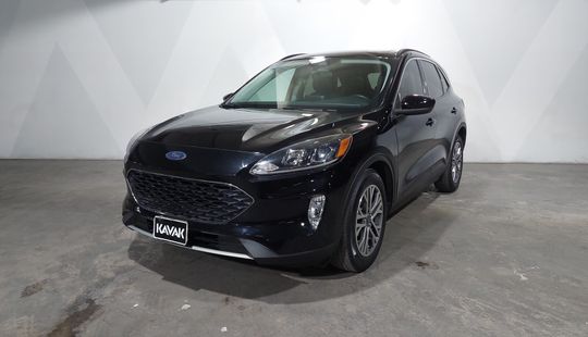 Ford • Escape