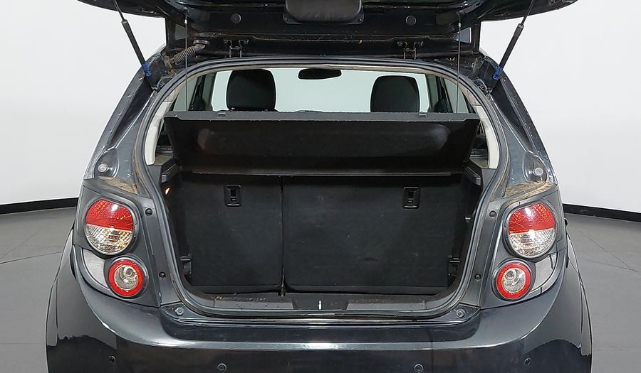 Chevrolet Sonic 1.6 ECOTEC LT Hatchback 2014