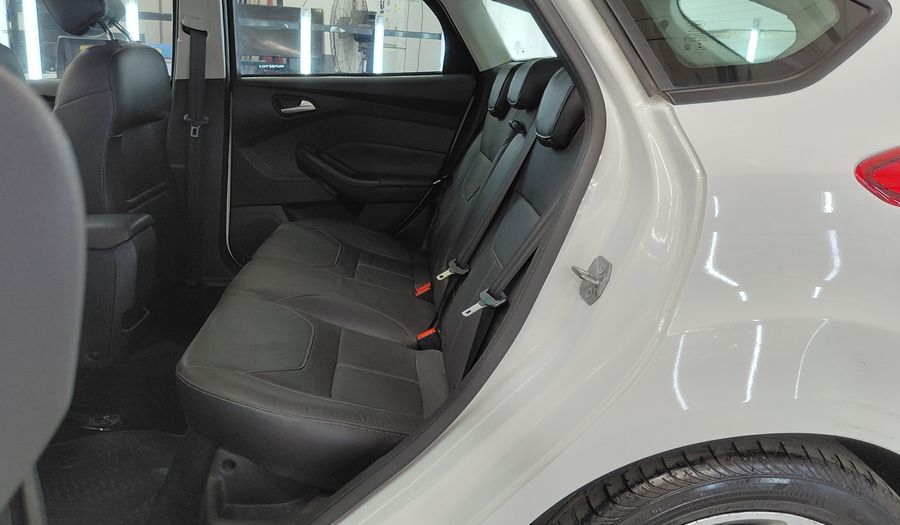 Ford Focus Iii 2.0 SE PLUS Hatchback 2017