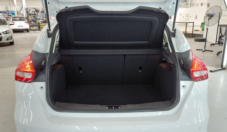 Ford Focus Iii 2.0 SE PLUS Hatchback 2017