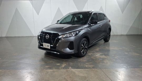 Nissan • Kicks
