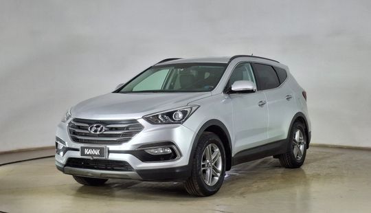Hyundai • Santa Fe