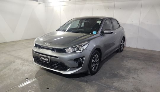 Kia • Rio
