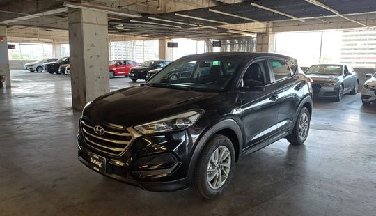 Hyundai • Tucson