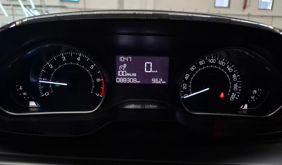 Peugeot 208 1.6 FELINE PACK CUIR Hatchback 2016