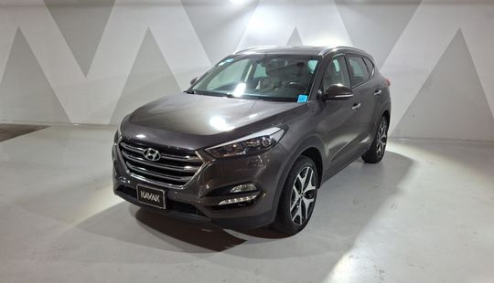 Hyundai • Tucson