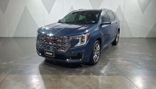 Gmc • Terrain
