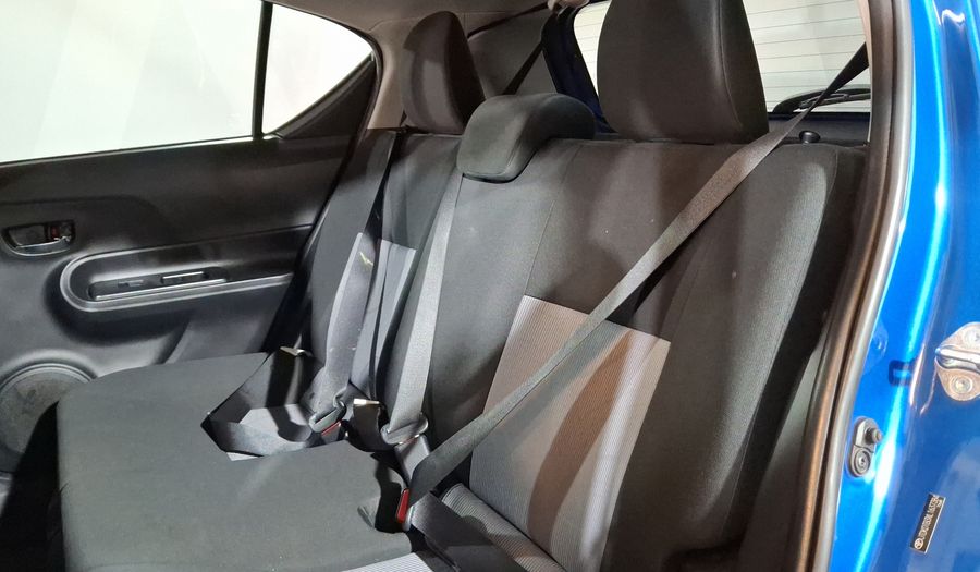 Toyota Prius 1.8 HYBRID PREMIUM SR Hatchback 2019